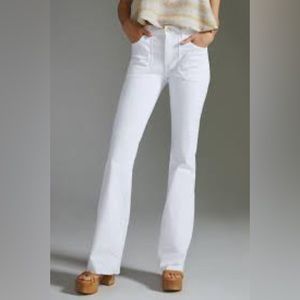 NWT! Anthropologie Pilcro White flare jeans raw hem Size: 29 tall
